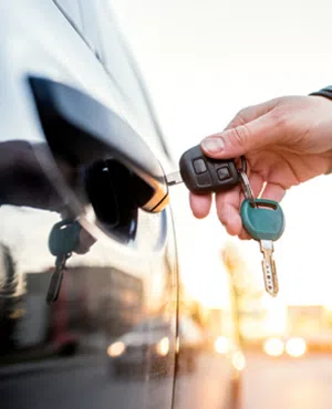 Lock Locksmith Tech Pittsburgh, PA 412-387-9466 - unlock-car